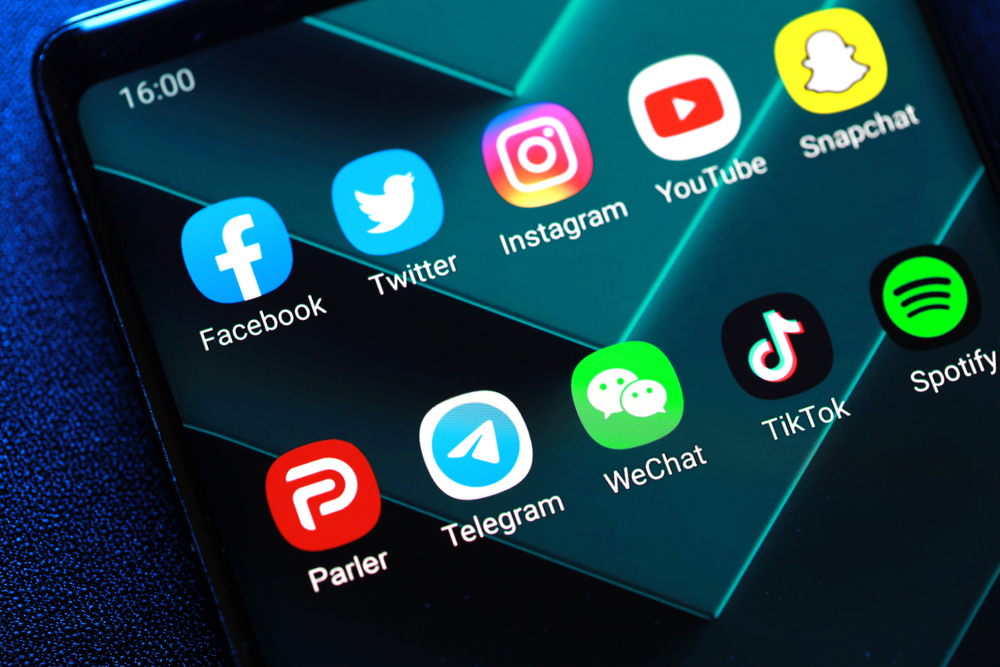 Les règles d'or d'une modération efficace et ciblée sur les réseaux sociaux
